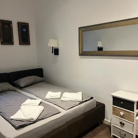 Daire In Apartman, Zupa *